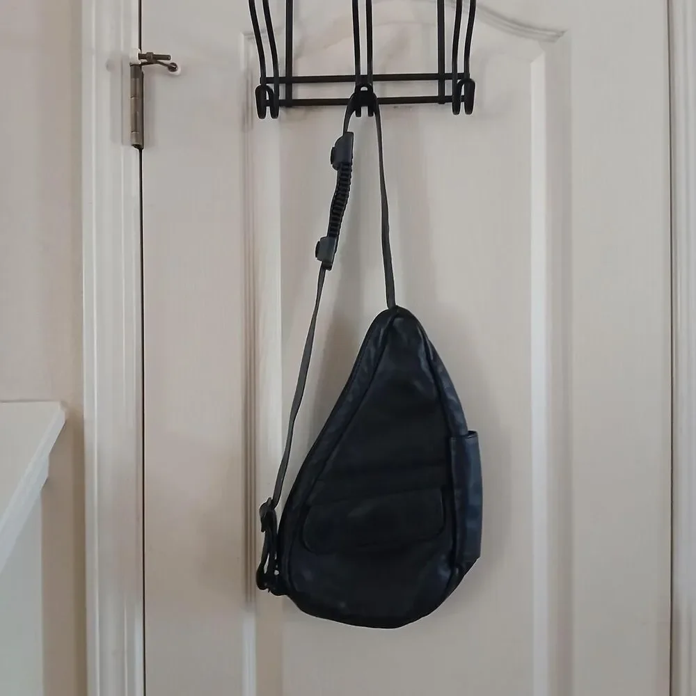 Vintage AmeriBag Black Leather Healthy Back Bag Sling Backpack Gorpcore Basic